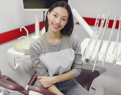 Six Reasons Why You Need to Visit a Dental Clinic Regularly
