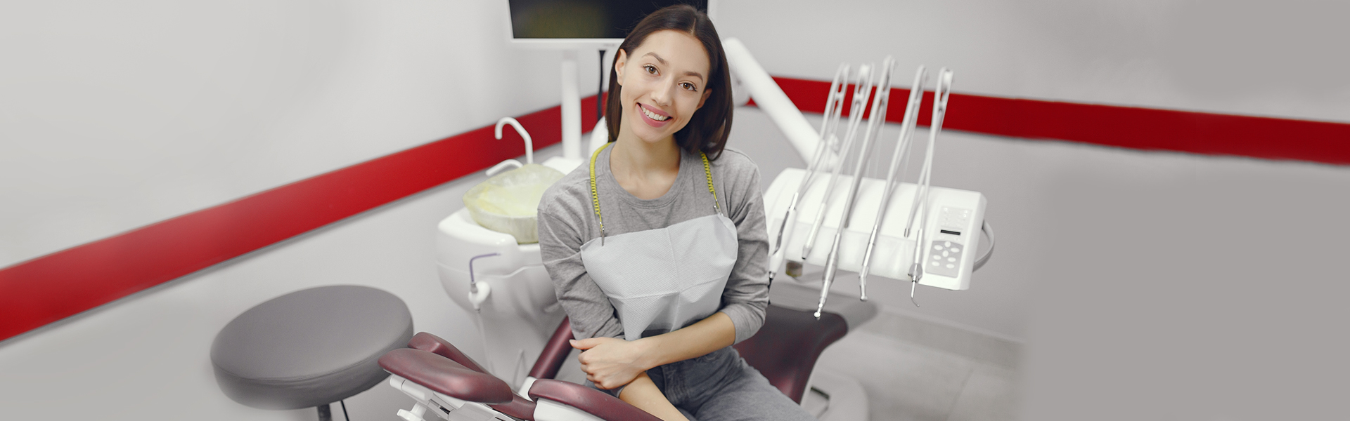 Six Reasons Why You Need to Visit a Dental Clinic Regularly