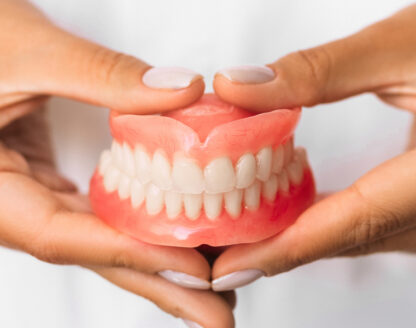 Everything-You-Need-To-Know-About-Dentures 